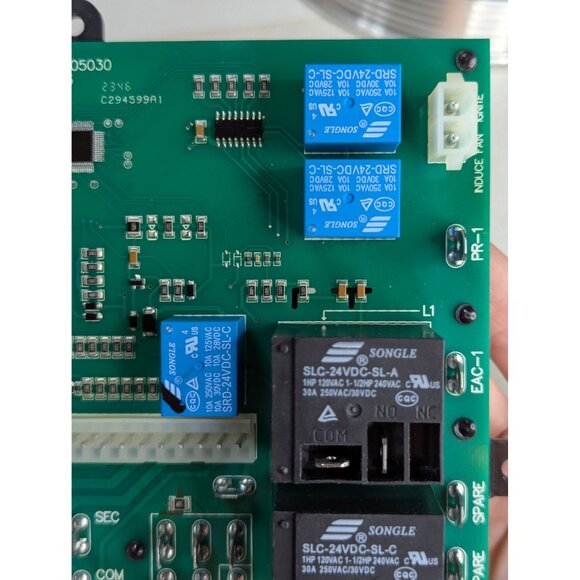 Unbranded Furnace Control Circuit Board F8005030 V1.3 - Picture 2 of 5